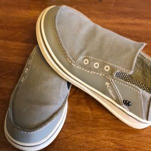 Boys Columbia shoes.